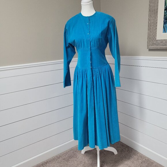 Liz Claiborne Dresses & Skirts - Liz Claiborne Casual Turquoise Soft Corduroy Dress